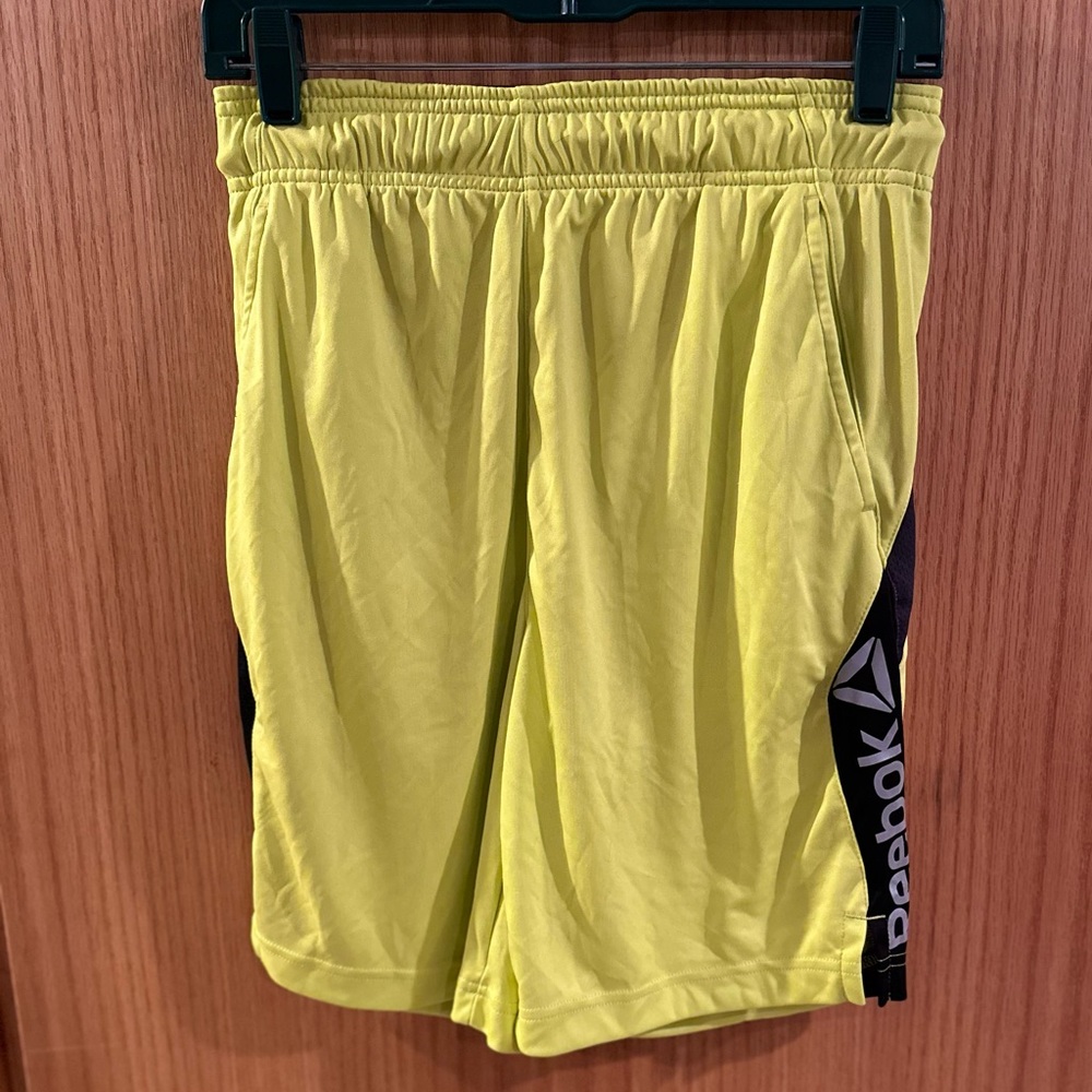 Shorts size Small